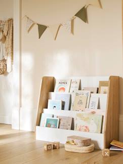 -Lage bibliotheek met 3 niveaus YEL