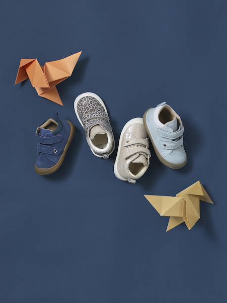 Zachte lederen baby-slofjes voor de eerste stapjes beige, bedrukt+blauw, bedrukt+brons+goud+groen, bedrukt+oudroze+roze (poederkleur)+roze, bedrukt+rozen+turquoiseblauw+veel roze+zachtpaars - vertbaudet enfant 